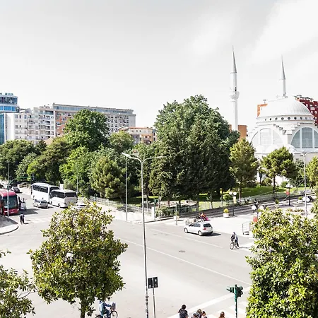 Luxury 2br With View And Self Check-in Daire Shkodër